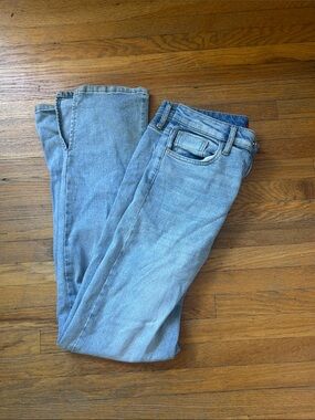 Guess Light Blue Denim Jeans with Triangle Logo